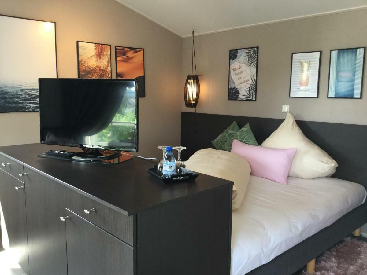 Zu Jeddelohs Bungalows & Apartments -Adult Friendly Gladenbach Buitenkant foto